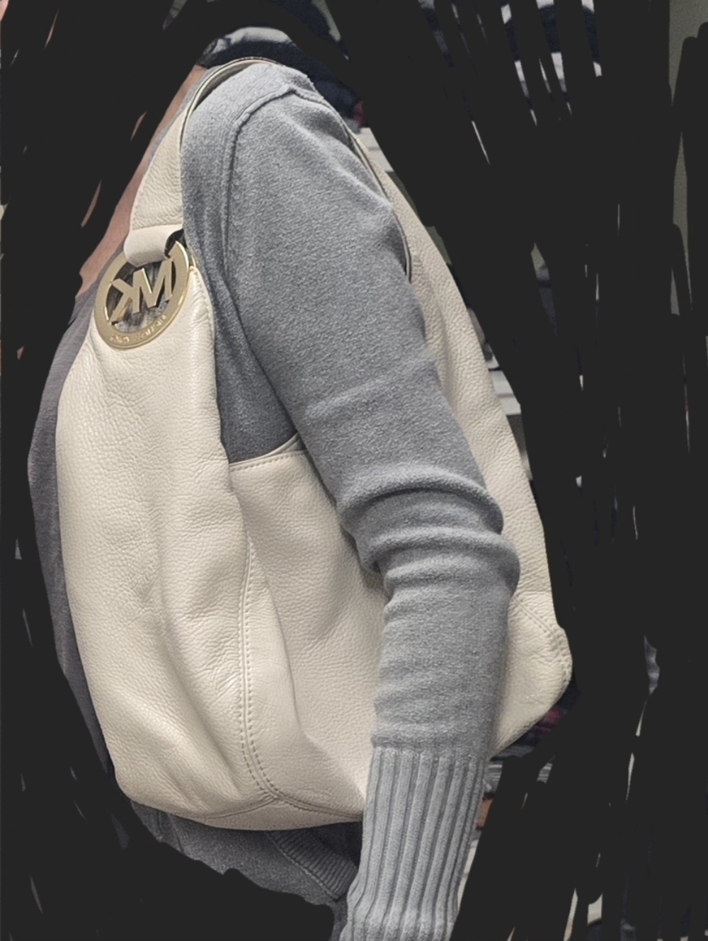 Michael Kors 'Fulton'Cream Leather Hobo Bag - Picture 12 of 13